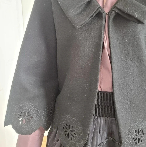 MARC JACOBS BLACK WOOL AND COTTON PONCHO 3/4 SLEEVE BLAZER - Picture 4 of 6